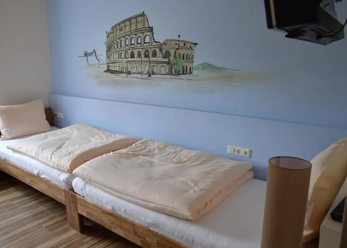 Romagna Mia - Ristorante Pizzeria מלון